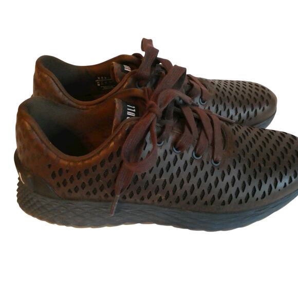 NOBULL Perforated Gum Sole Coffee Leather Runner Men 9.5 US / 43 EU main image 12